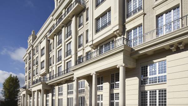Knightsbridge Private Park